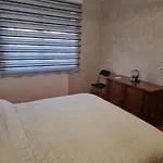 Aunt's Place *